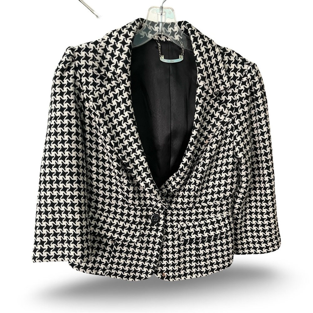 Stylish Black and White Women's Jacket